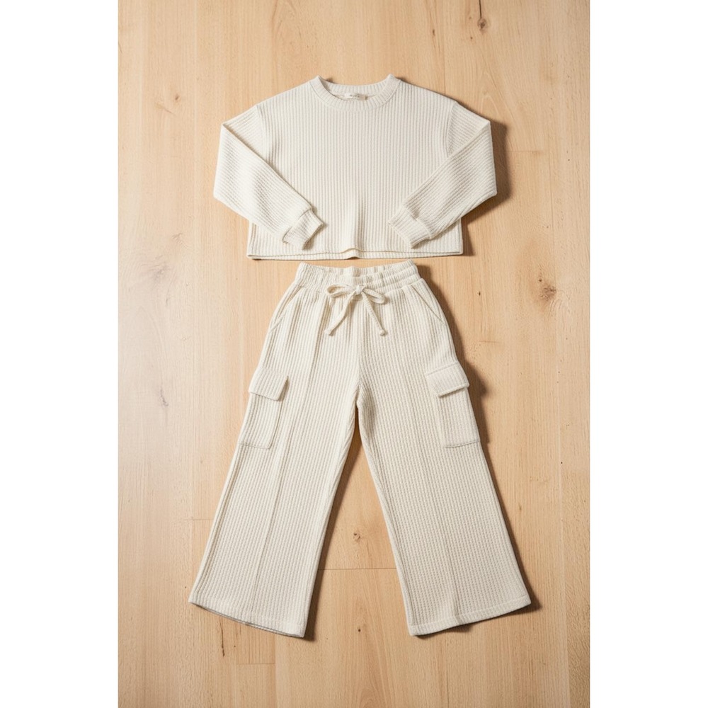C&V Girls Cream Waffle Knit 2 Piece Set Cargo Pants & Top M/L